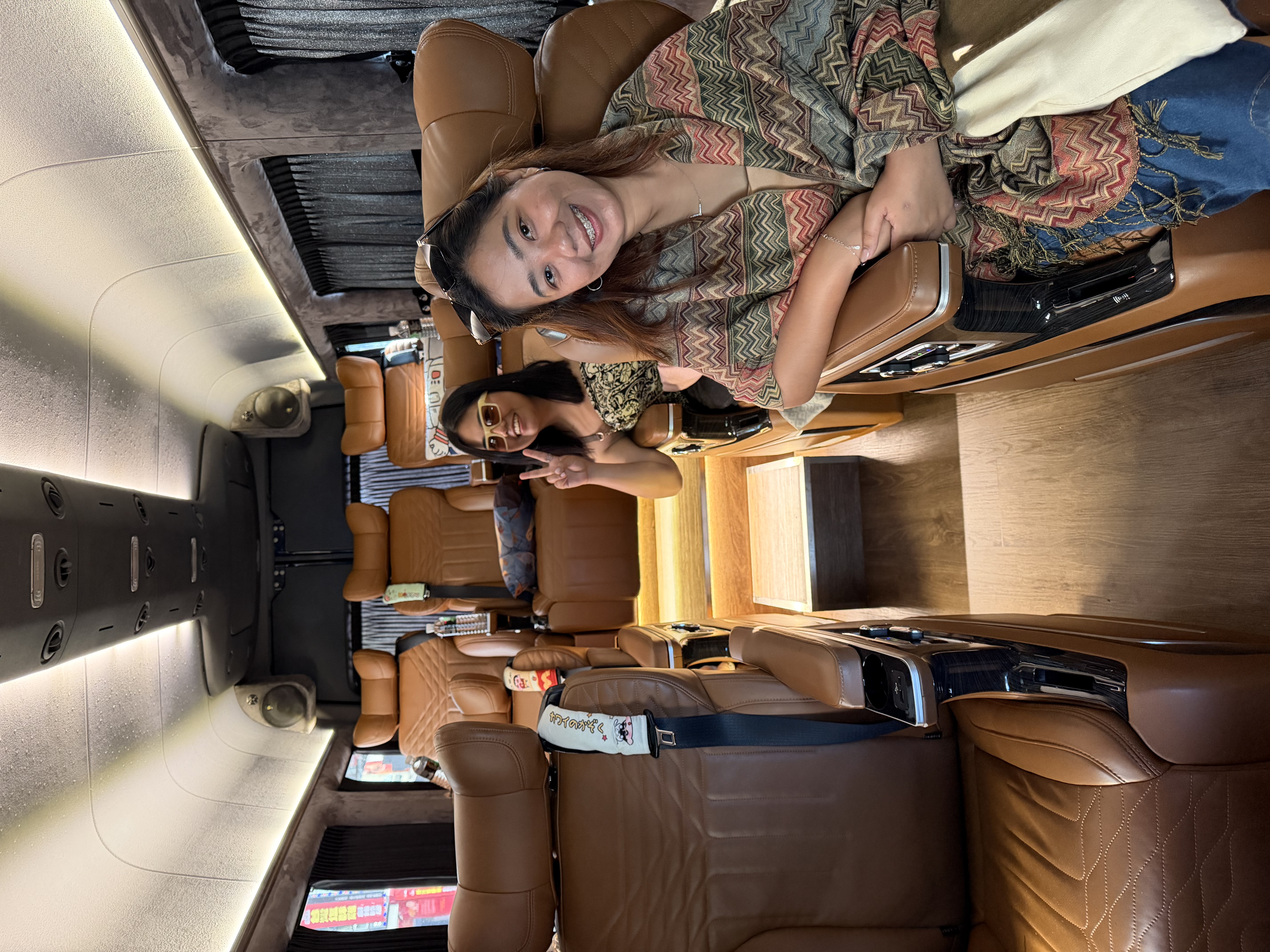 玹翔旅遊尊榮升級活動｜Mercedes-Benz Sprinter 明星保母車車艙體驗